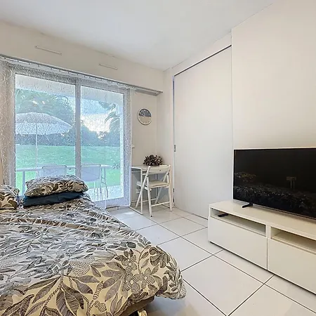 Res Du Golfe-4 Couchages -1chambre-piscine-parking