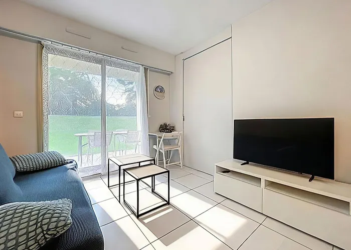 Apartment Res Du Golfe-4 Couchages -1chambre-piscine-parking